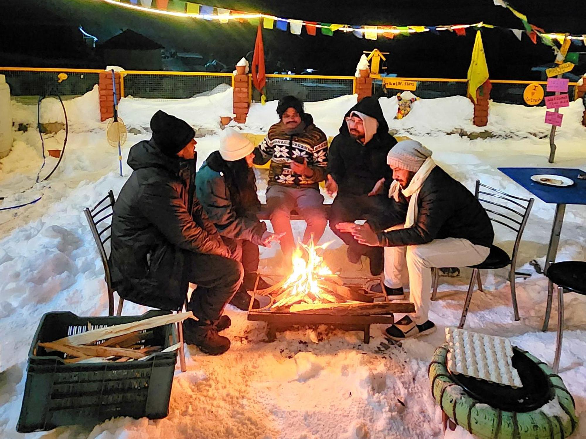 LAP Stays - Wanderer's Nest Chitkul Exterior foto