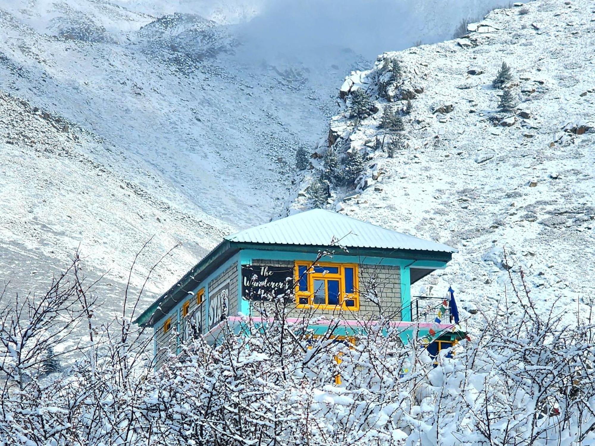 LAP Stays - Wanderer's Nest Chitkul Exterior foto