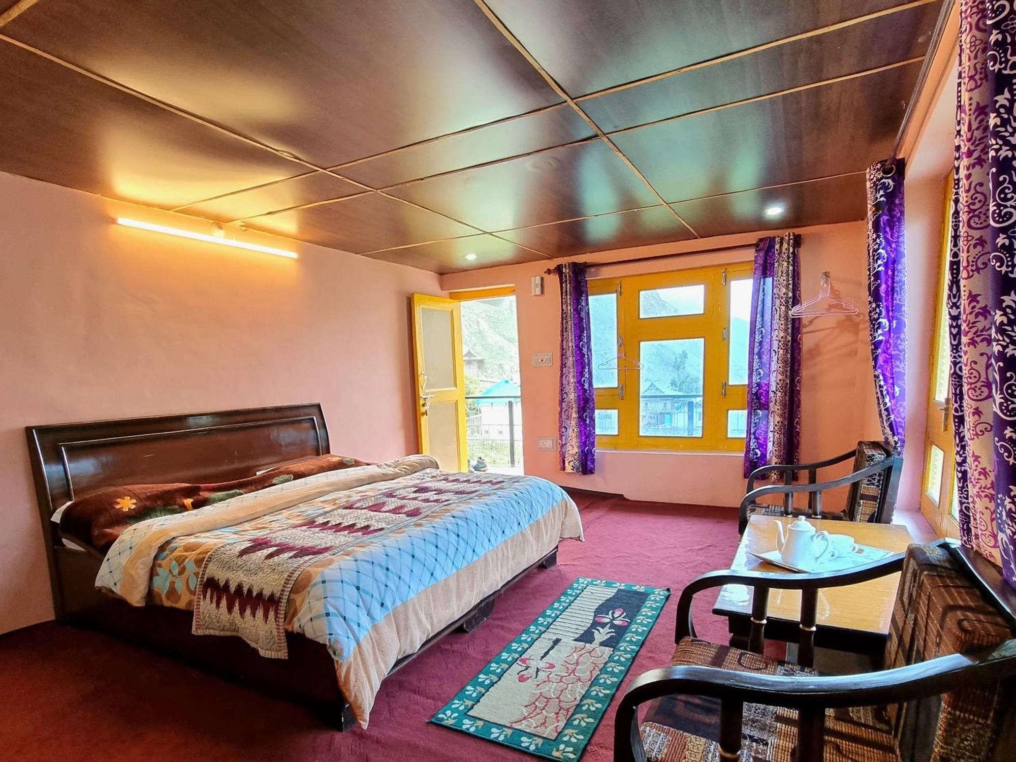 LAP Stays - Wanderer's Nest Chitkul Exterior foto